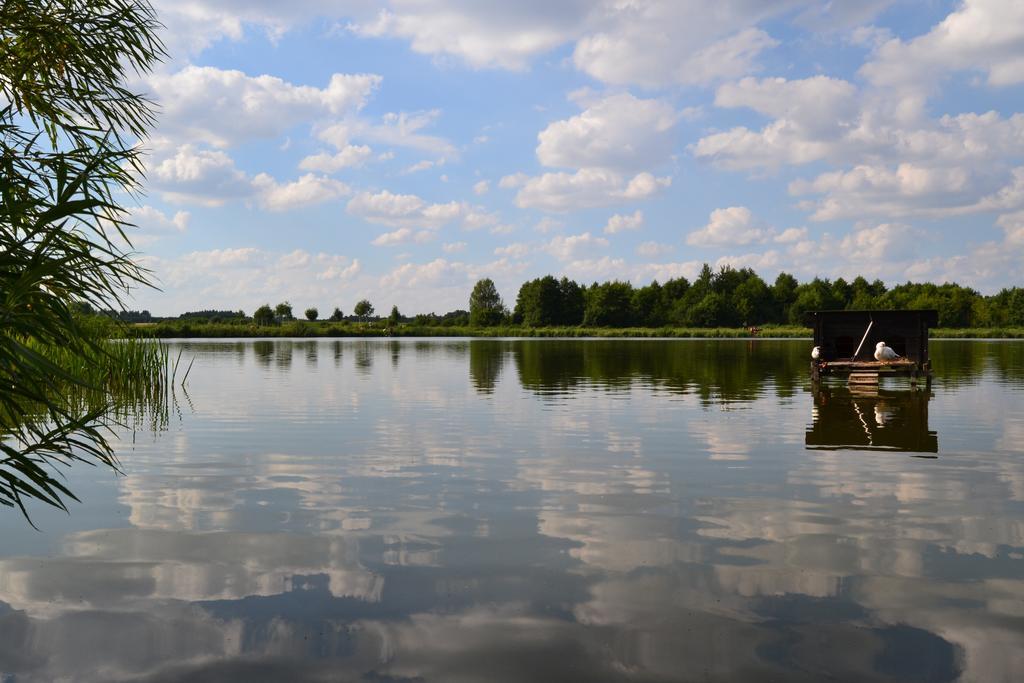 Gospodarstwo Rybackie Stawy Imielno  Exterior photo